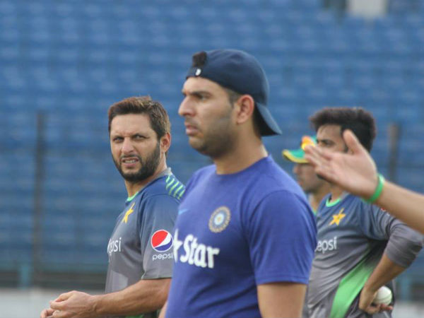 भारत-पाक मैच से पहले खिलाड़ियों के बीच दिखा जबरदस्त तनाव