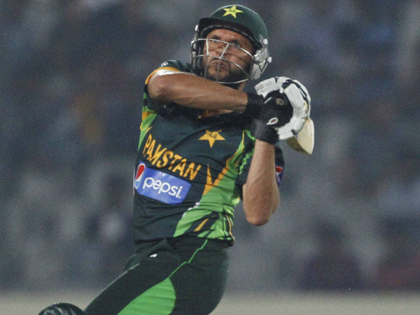 पिच पर कहर बनकर उतरते हैं अफरीदी 