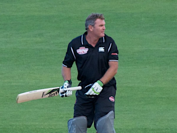 न्यूजीलैंड के पूर्व टेस्ट कप्तान मार्टिन क्रो का निधन, कैंसर से पीड़ित थे