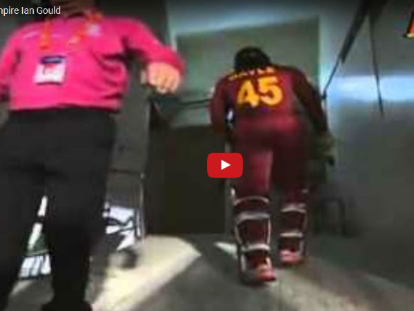 Video- लोग गेल-गेल चिल्ला रहे थे, और अंपायर उन्हें खींचकर पवेलियन ले गये