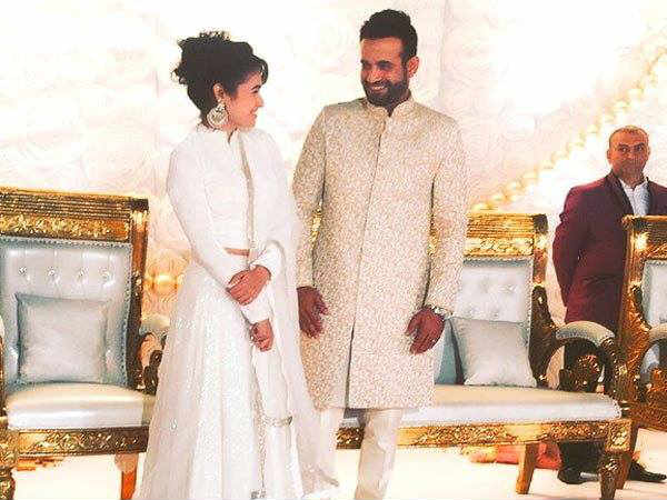 देखें: इरफान और सफा के वेडिंग रिसेप्शन की तस्वीरें