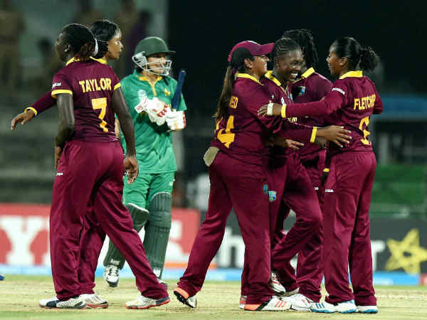 पाक खिलाड़ी के जबड़े पर गेंद लगने से मैदान पर बेहोश, अस्पताल में भर्ती