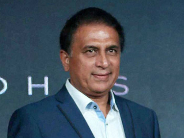 विराट के लिए अनुष्का को कोसने वालों को अब गावस्कर ने 'frustros' कहा