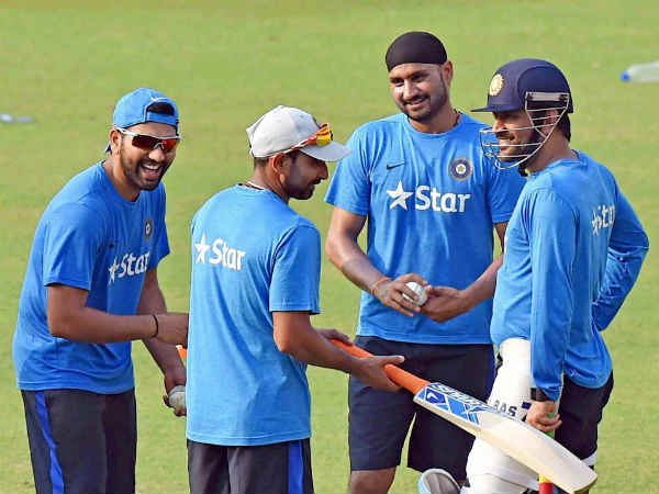 भारत-पाक मैच से पहले देखिये मैदान पर क्या कर रही है टीम इंडिया