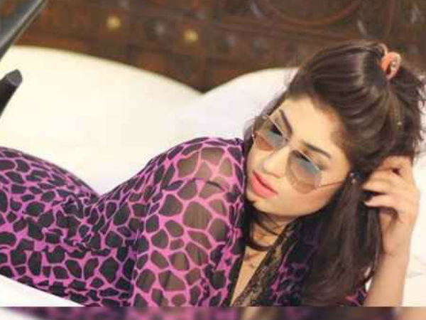 Video: विराट के लिए कंदील ने की बेशर्मी की सारी हदें पार, बाथ टब में बैठकर किया इश्क का इजहार