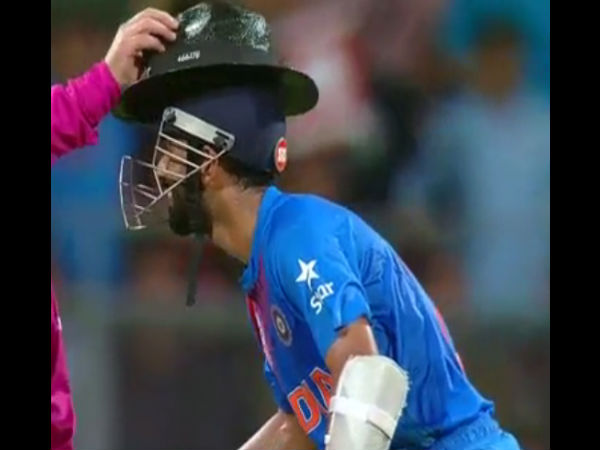 सेमीफाइनल मैच में जब अंपायर ने रहाणे को पहना दी टोपी