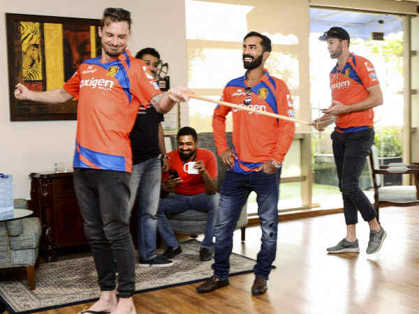 एकलव्य द्विवेदी