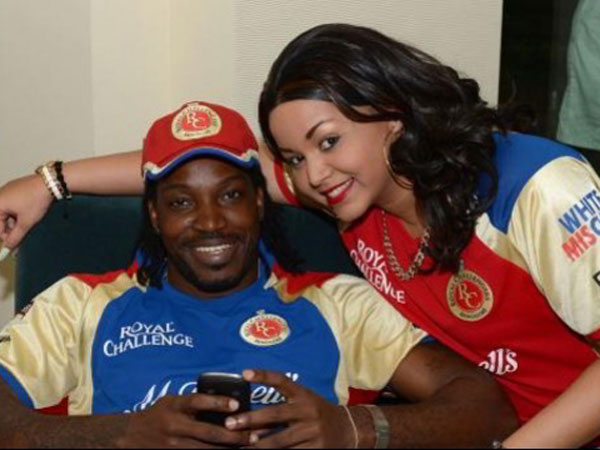 इंडियन गर्ल ने किया गेल को प्रपोज, डेट पर मिला गजब का जवाब