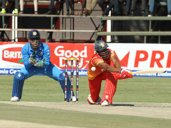 बरिंदर सरन ने लिये 4 विकेट