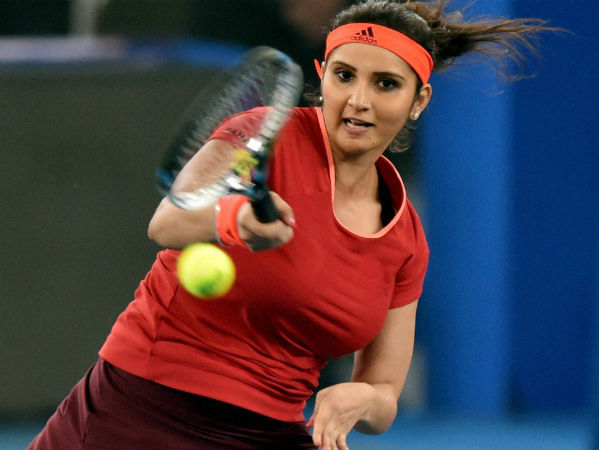 सायना को पछाड़कर सानिया मिर्जा बनीं ‘इंडियन ऑफ द ईयर’