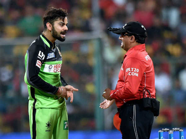 IPL में क्रिकेटरों को ही नहीं बल्कि अंपायरों को भी मिलती है मोटी रकम