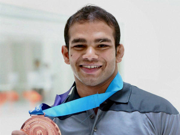 नरसिंह का आरोप उनके खाने में कुछ मिलाया गया