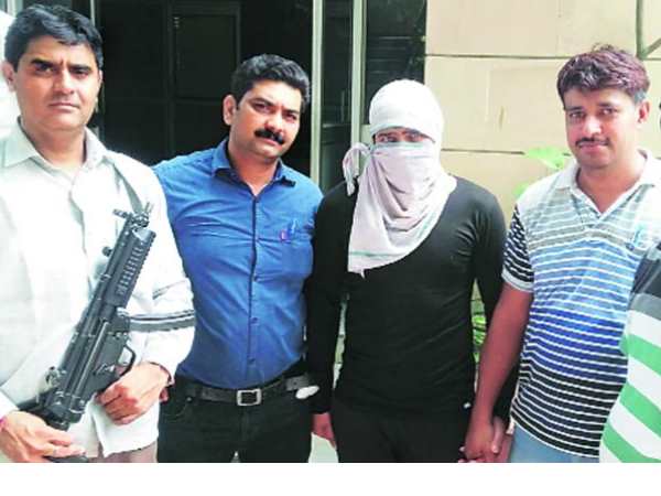 गैंगस्टर को भगाने की मदद में नेशनल लेवल का बॉक्सर अरेस्ट, रियो ओलंपिक 2016 के थे सपने