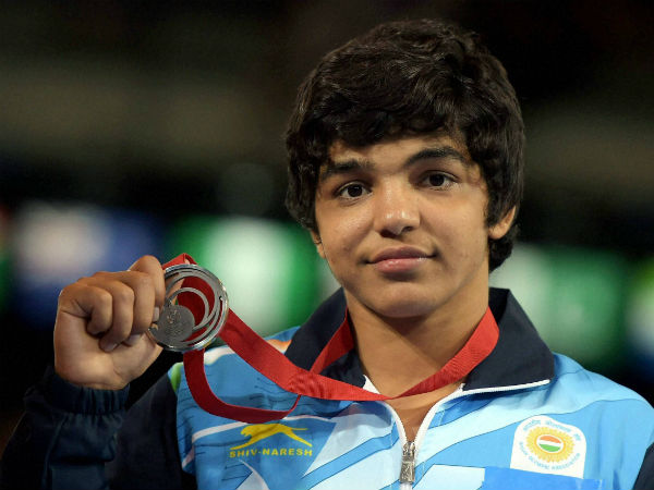 रियो में जगी उम्मीद : साक्षी मलिक ने कुश्ती रेपचेज का पहला मुकाबला जीता, पदक से बस एक कदम दूर