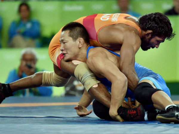 रियो ओलंपिक 2016: योगेश्वर दत्त के हारते ही गुस्से में आए लोग