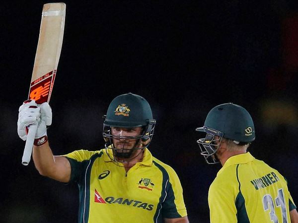 Video: aaron finch beat peter handscomb mitchell marsh in biggest six challenge