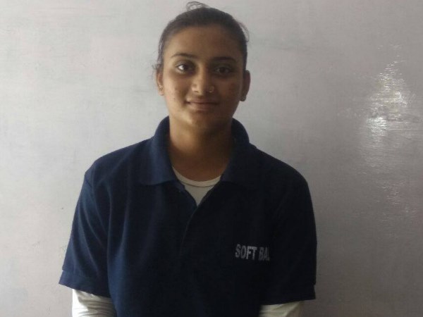 नेशनल सॉफ्टबॉल प्लेयर को मिली मदद, अब चैंपियनशिप में खेलने जा सकेंगी चीन