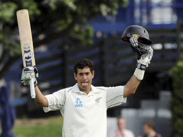 Video: Ross Taylor abuses umpire at Eden Gardens during the 2nd Test