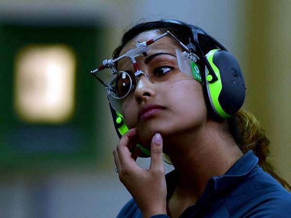 शूटर हिना का हिजाब पहनकर खेलने से इंकार, वापस लिया नाम