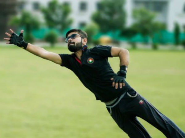 मिलिए विराट कोहली के हमशक्ल से...नाम है...अमित मिश्रा