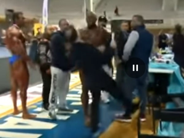 Video- गुस्साए बॉडीबिल्डर ने जज को मारा तमाचा, जमकर दी गालियां