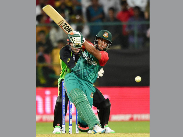  मलिंगा की हैट्रिक पर शाकिब भारी