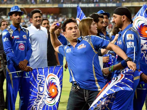 अब भी हैं टीम का हिस्सा