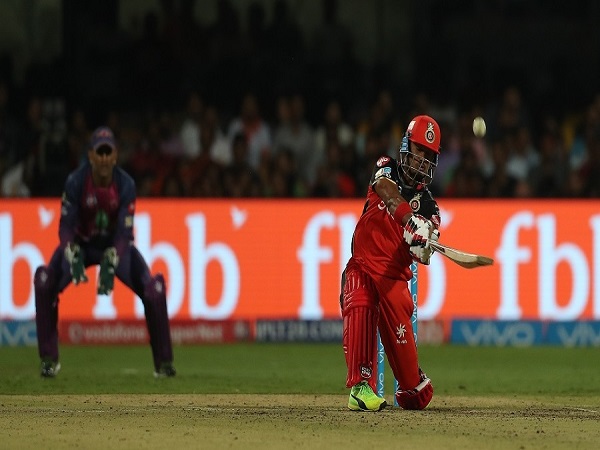 मनोज तिवारी ने दिखाया दम