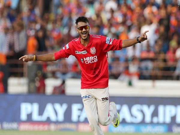 अक्षर पटेल ने किया कमाल