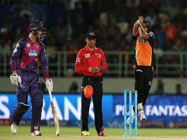 भुवनेश्वर कुमार (2016)