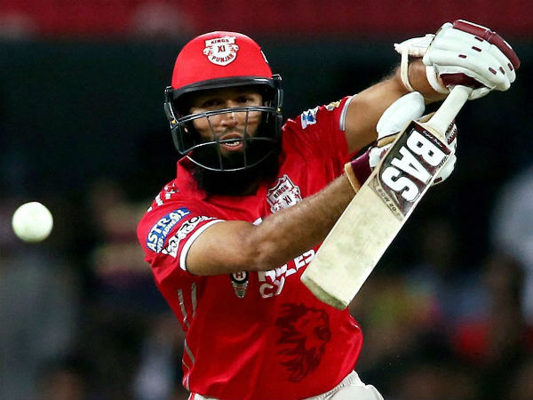 हैदराबाद का विजयी रथ