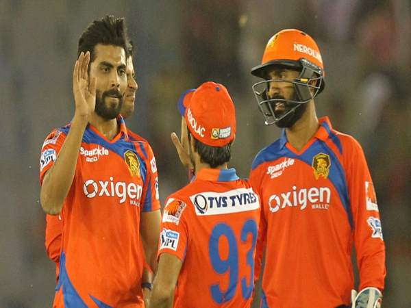 जडेजा ने कराया मैच टाई