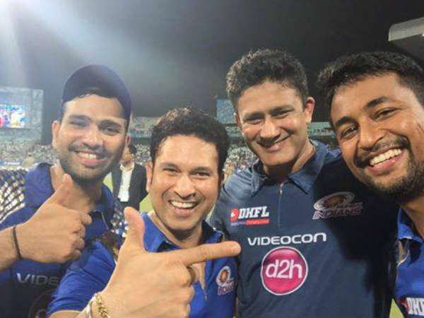 विदेशी खिलाड़ियों से काफी सीखने को मिलता है