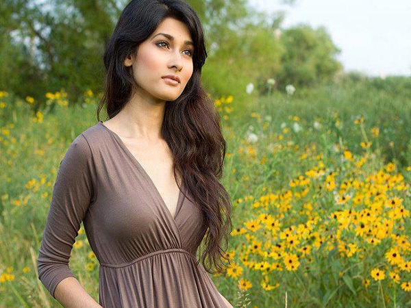 कथित यौन उत्पीड़न की शिकार हो चुकी हैं उम्मी