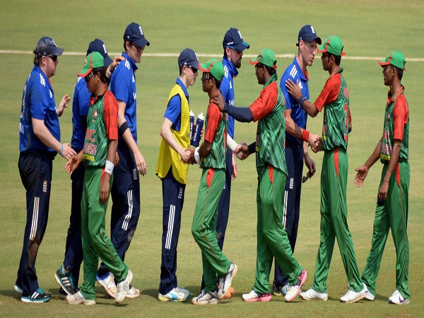 टीम स्क्वॉयड, समय, प्रसारक