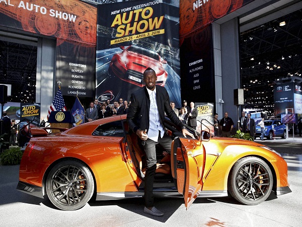 और बिक गई सचिन तेंदुलकर की सबसे प्यारी 'निसान जीटी-आर'