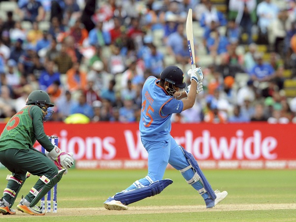 भारत का मिडिल ऑर्डर किसी भी गेंदबाजी को ध्वस्त कर सकता है