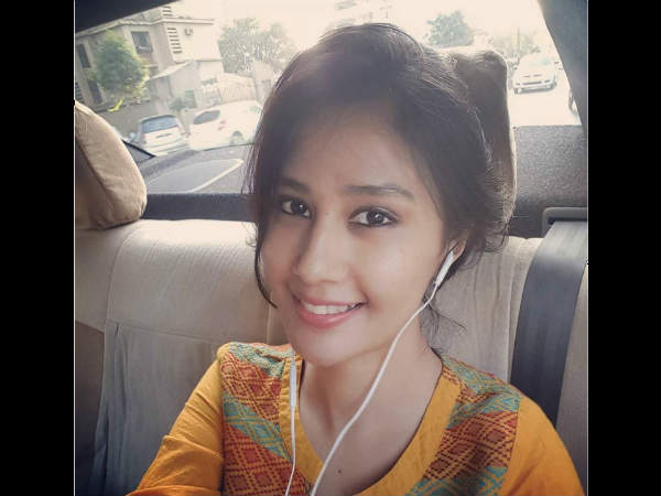  4जी गर्ल से नाम से मशहूर