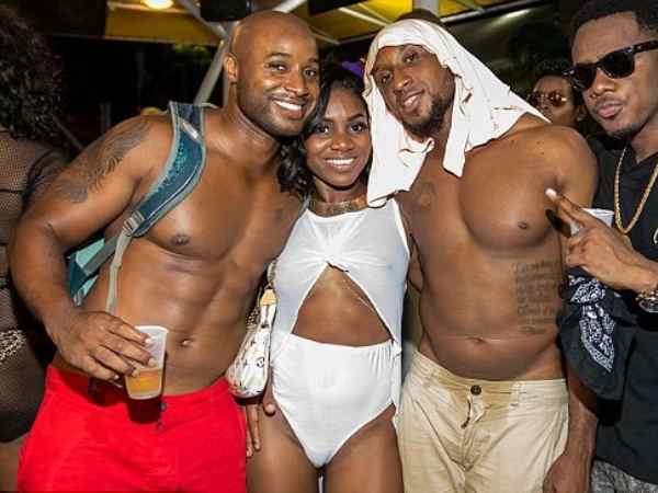 जहां भी जाता था नई लड़की के साथ सोता था