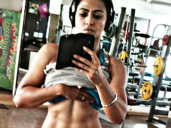 किरण डेंबला