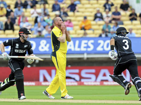 चैंपियंस ट्रॉफी 2017: न्‍यूजीलैंड Vs ऑस्‍ट्रेलिया- हटके मोमेंट ऑफ द मैच