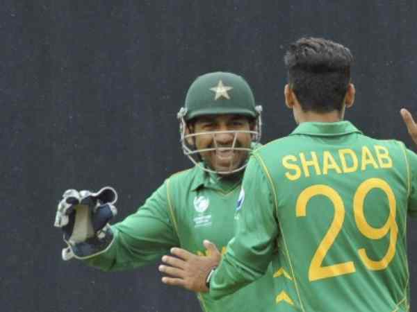 श्रीलंका पर जीत हासिल कर सेमीफाइनल में गई पाक टीम पर लगा जुर्माना