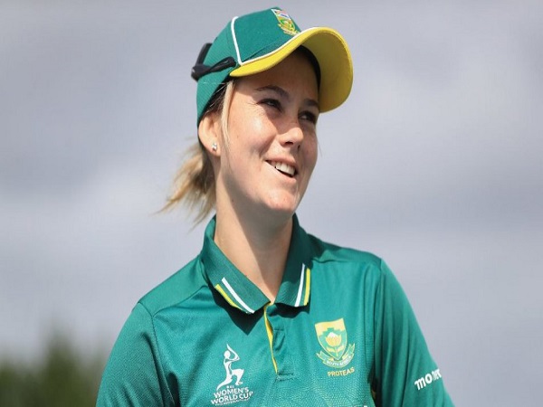 इस खिलाड़ी ने बनाया ऐसा रिकॉर्ड जो क्रिकेट के इतिहास में नहीं बना पाया कोई