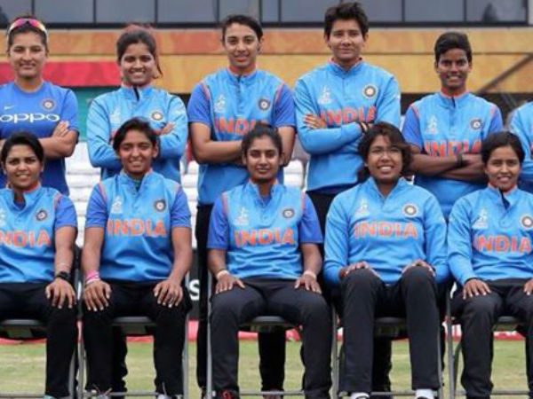  झूलन आप सही मायनों में एक प्रेरणा हैं... 