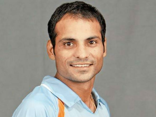 इस क्रिकेटर के पिता पर चाकू से हमला कर बदमाशों ने लूटा