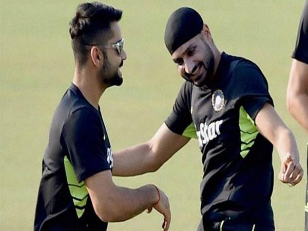 कोहली ने श्रीलंका से भज्जी की यूं की ख्वाहिश पूरी