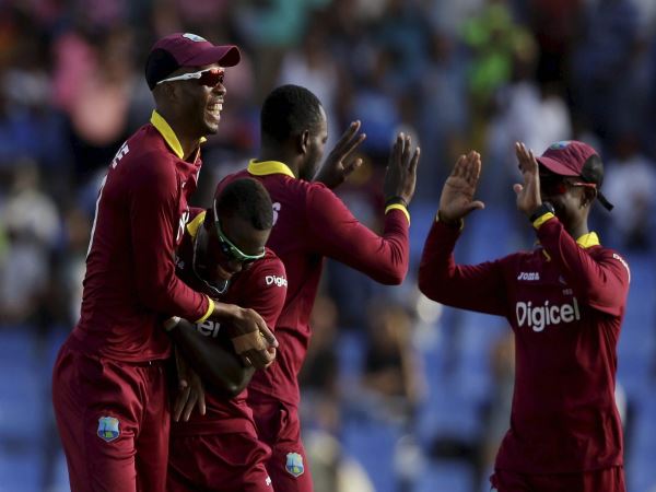 फ्लॉप रहे थे गेल और लारा