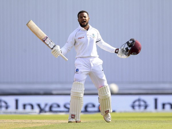 शाई होप रहे हीरो