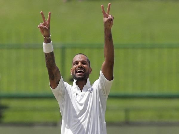 धवन-पांड्या ने शुरू किया नया 'डैडी डी' सेलीब्रेशन स्टायल, आपने देखा?