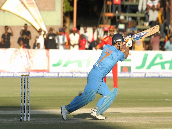 अब दुबई में उड़ेगा एमएस धोनी का 'हेलीकॉप्टर', ये रहा कारण